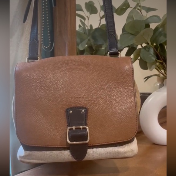 BURBERRY LONDON LARGE CHECK SHELLWOOD GOWAN MESSENGER BAG ADJUSTABLE STR… - Picture 6 of 7
